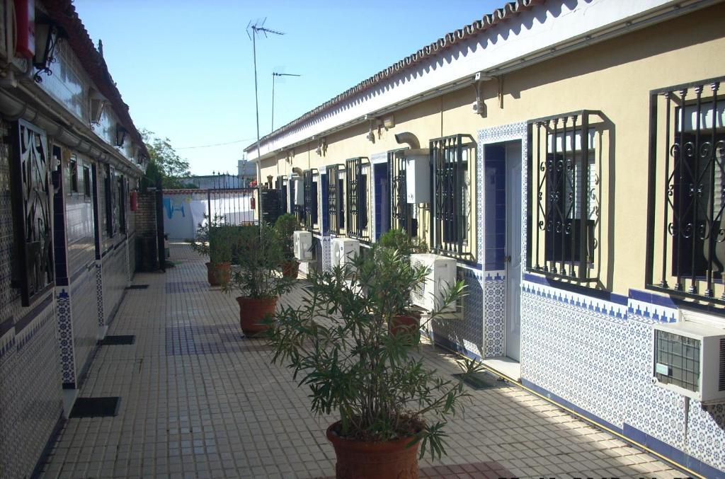 Hostal Don Diego San Juan Del Puerto Exterior photo